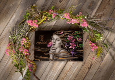 بسته بندی جعبه هدیه زعفران